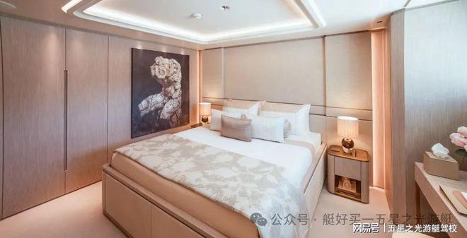 展期间 有两艘网红超级游艇寻找新船东AG真人在 2025年棕榈滩国际游艇(图17)