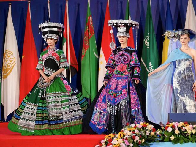 化展演：从“各美其美”到“美美与共”AG真人游戏第一品牌【聚焦南博会】文(图3)